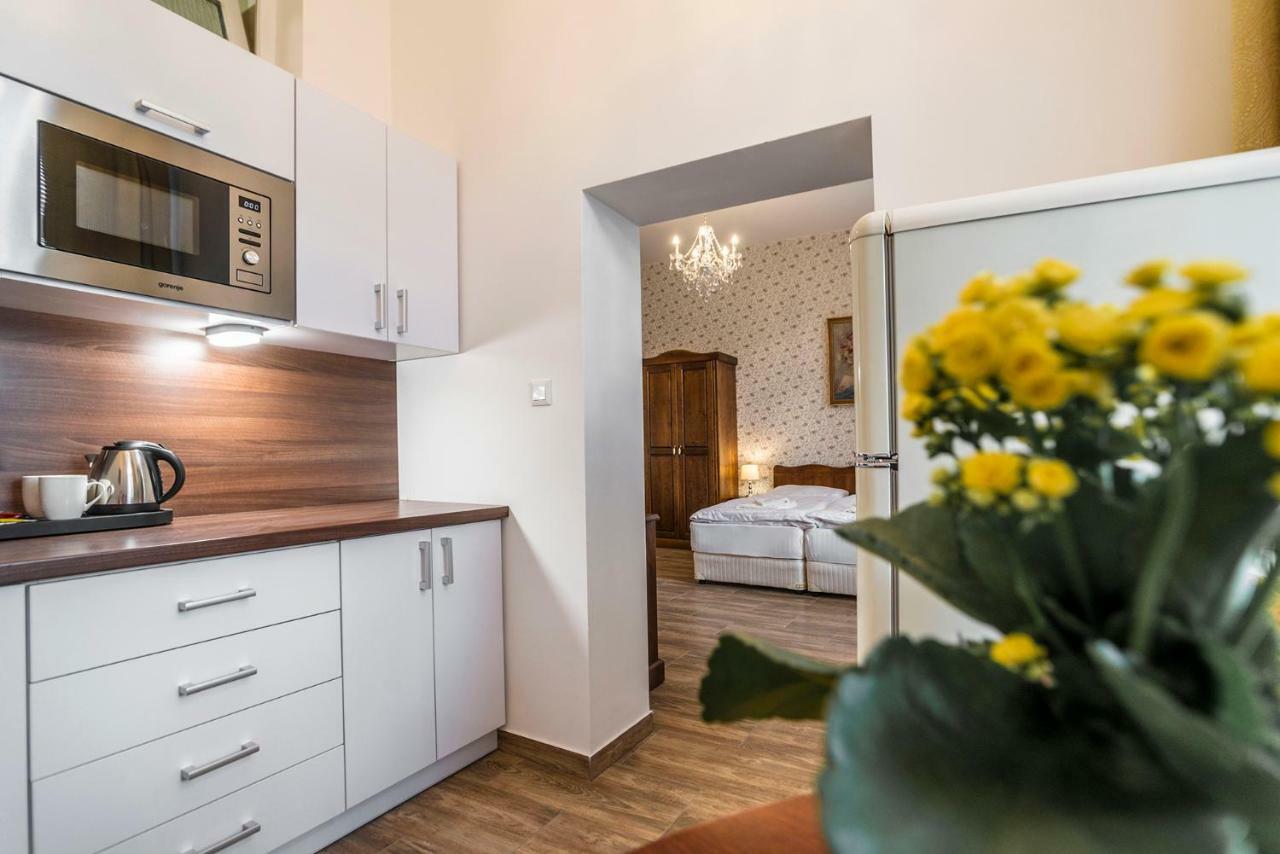 Retro Apartments Bosak Contactless Check-In Presov Exterior photo